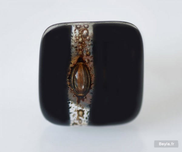 Bague rectangle en verre - noire